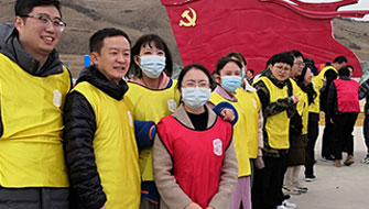 蘭州立正企業(yè)管理咨詢(xún)有限公司創(chuàng)辦于2007年，定位于提供各類(lèi)企業(yè)所需的咨詢(xún)和培訓(xùn)服務(wù)。

給予客戶(hù)高質(zhì)量的服務(wù)于高價(jià)值的回報(bào)，將自身打造成為“鷹的個(gè)人，雁的團(tuán)隊(duì)”的專(zhuān)業(yè)培訓(xùn)機(jī)構(gòu)。

公司基于對(duì)本土企業(yè)的深刻理解，以服務(wù)企業(yè)為宗旨，以專(zhuān)注、專(zhuān)業(yè)為向?qū)В蚱髽I(yè)提供具有針對(duì)性的培訓(xùn)。